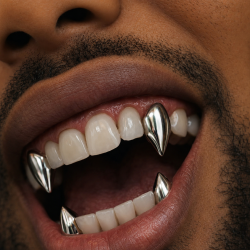 2 teeth Vamp Grillz, Vampire Grillz Z324