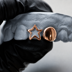 2 teeth  Star Grillz Z337