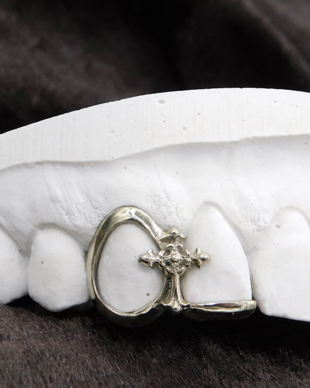 Custom Cross Design Grillz