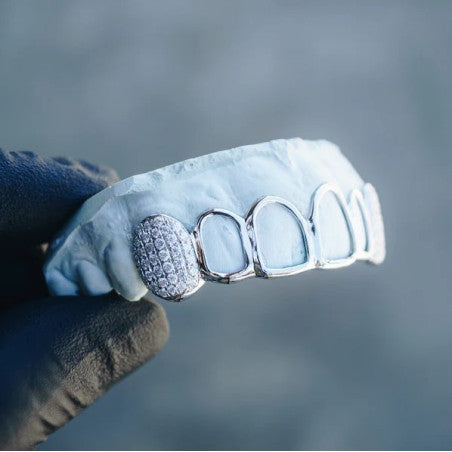8 TEETH SWAROVSKI FRAME GRILLZ Z314